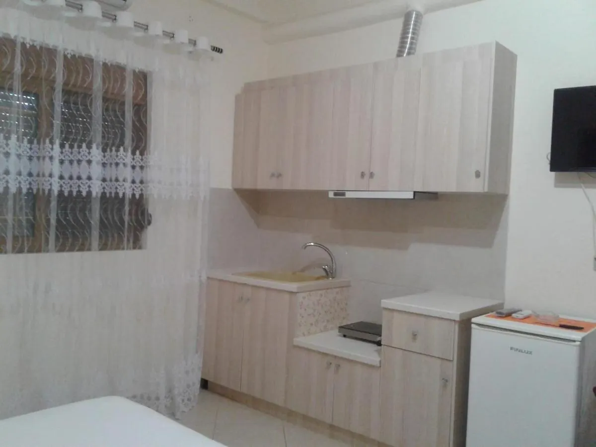 Apartments Orkidea كساميل